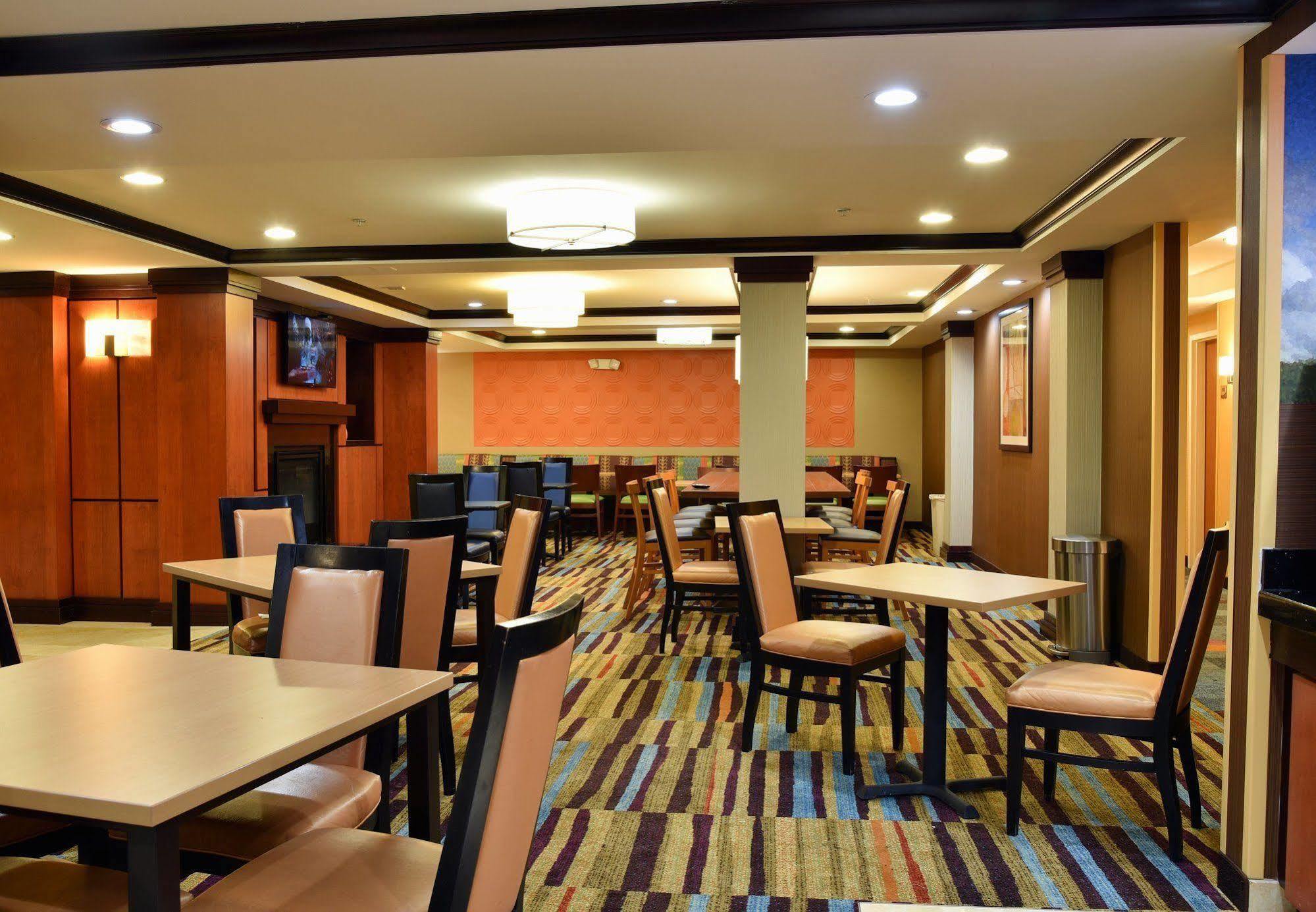 Fairfield Inn Hartford Airport Windsor Locks Exteriér fotografie